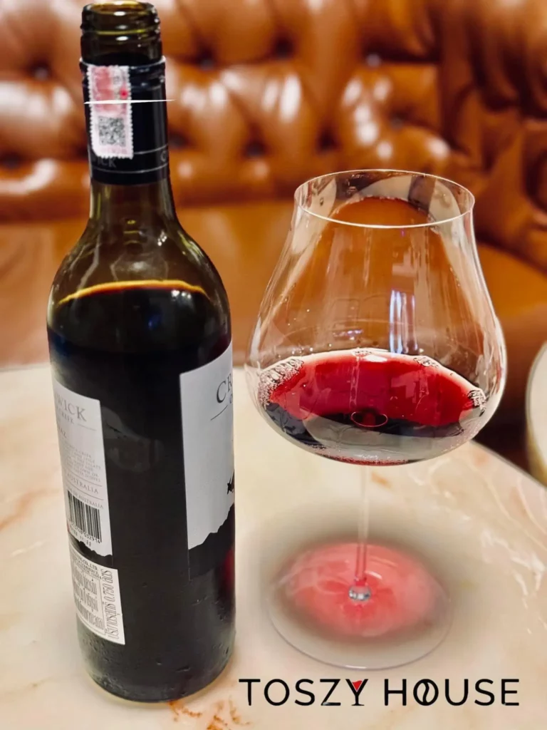 ไวน์หนึ่งขวดนั้นจะรินไวน์ได้ประมาณกี่แก้ว